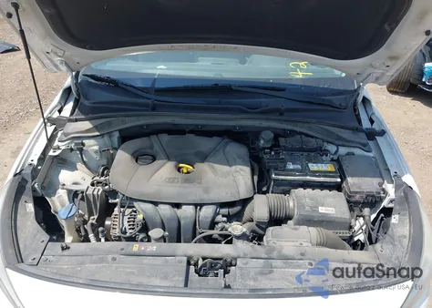 2019 Hyundai Elantra Gt from USA, damaged, VIN KMHH35LE2KU094534